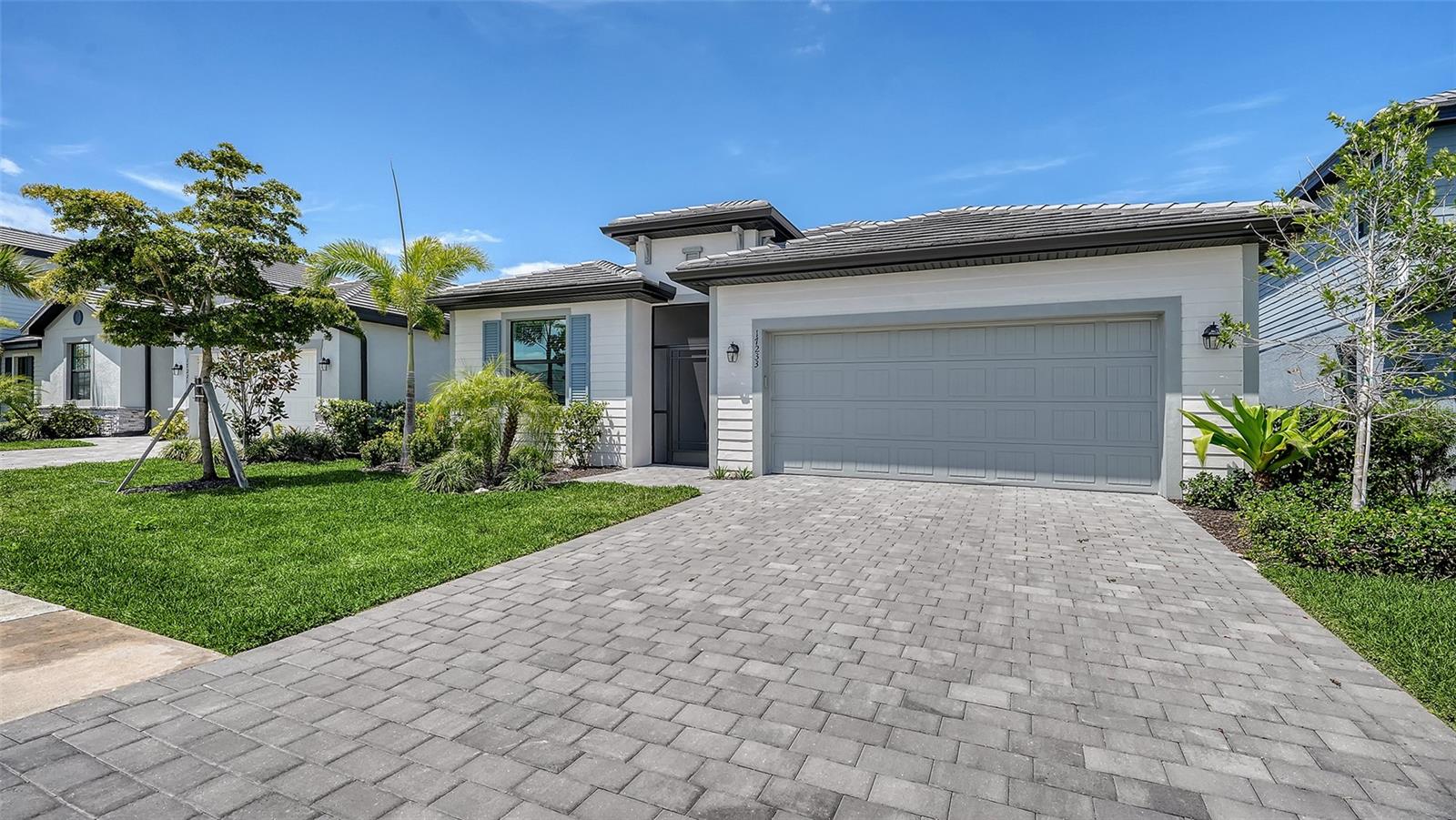 17233 MOONFLOWER DR, VENICE, FL — photo 2