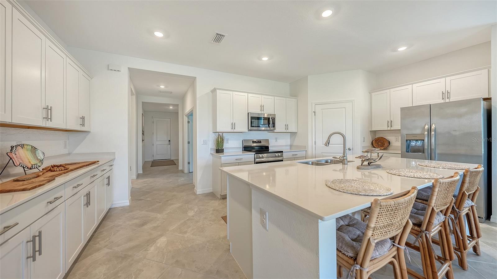 17233 MOONFLOWER DR, VENICE, FL — photo 6