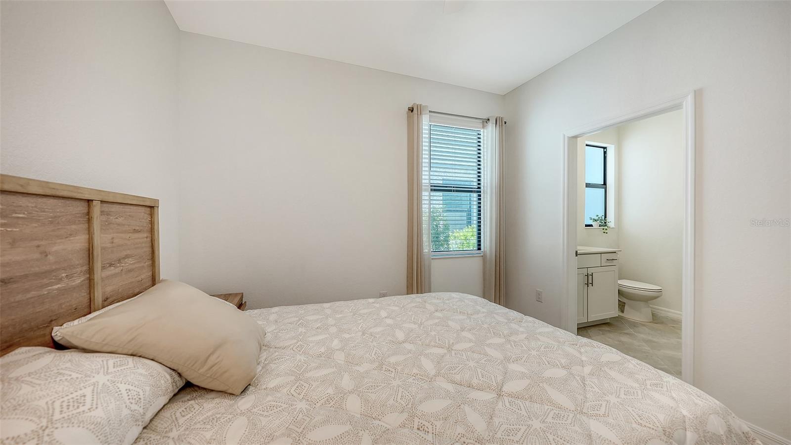 17233 MOONFLOWER DR, VENICE, FL — photo 29