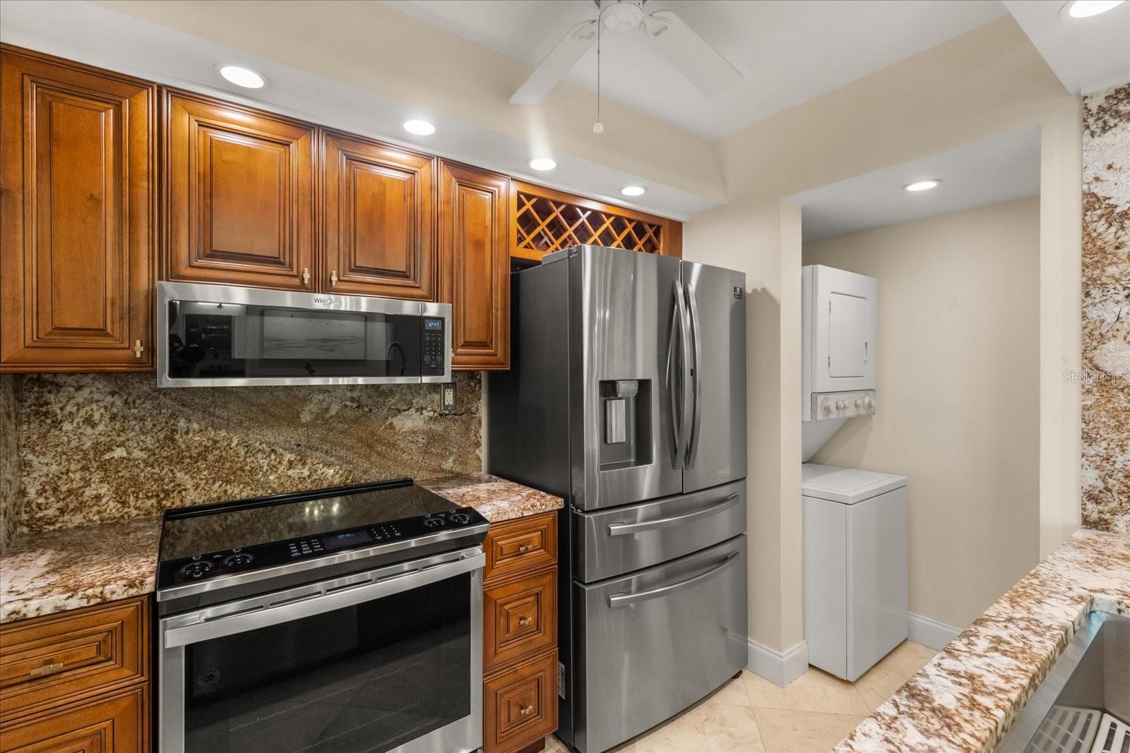 450 S GULFVIEW BLVD #802, CLEARWATER BEACH, FL — photo 5