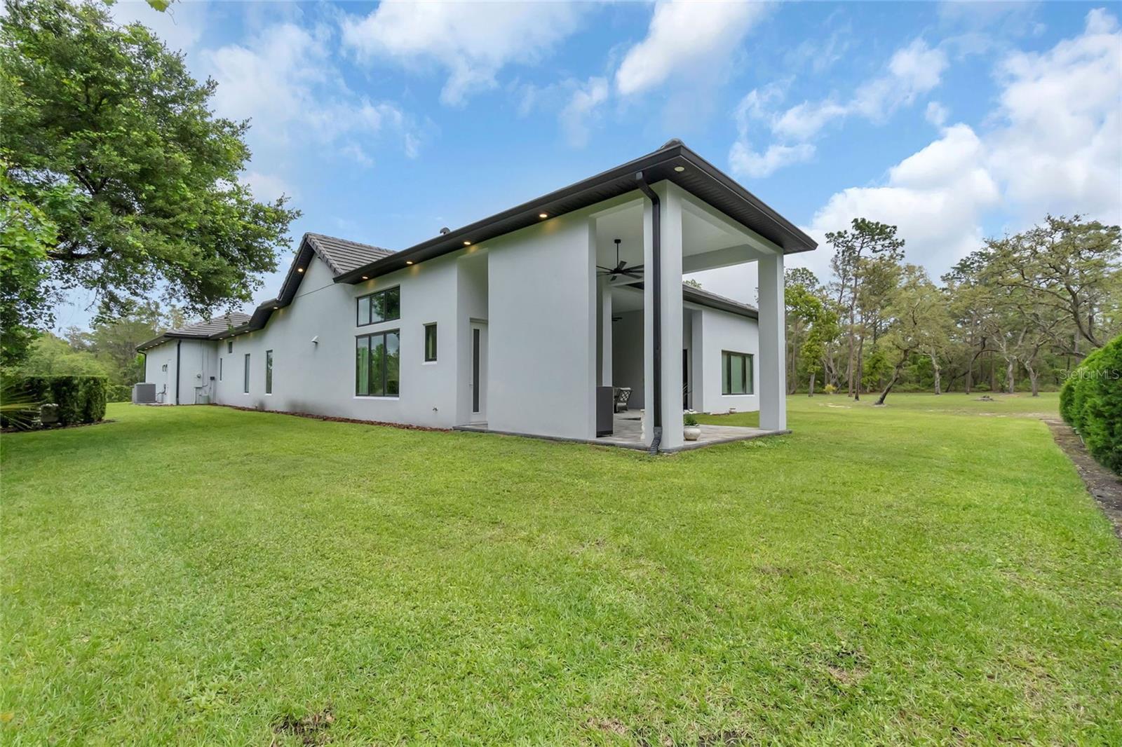 8398 HAPPY TRL, KISSIMMEE, FL — photo 12