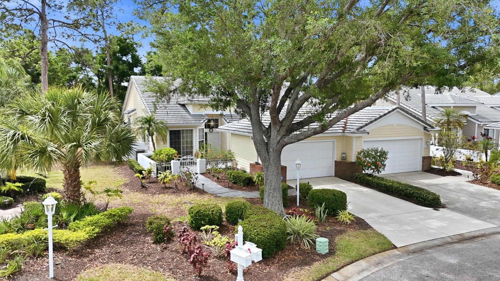 7731 WHITEBRIDGE GLN, UNIVERSITY PARK, FL