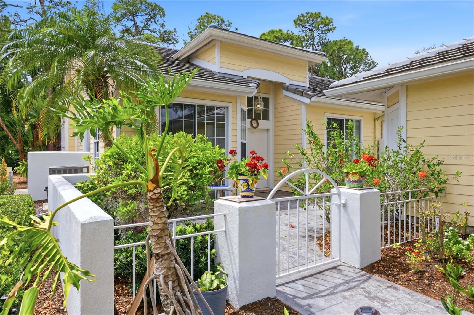 7731 WHITEBRIDGE GLN, UNIVERSITY PARK, FL — photo 3