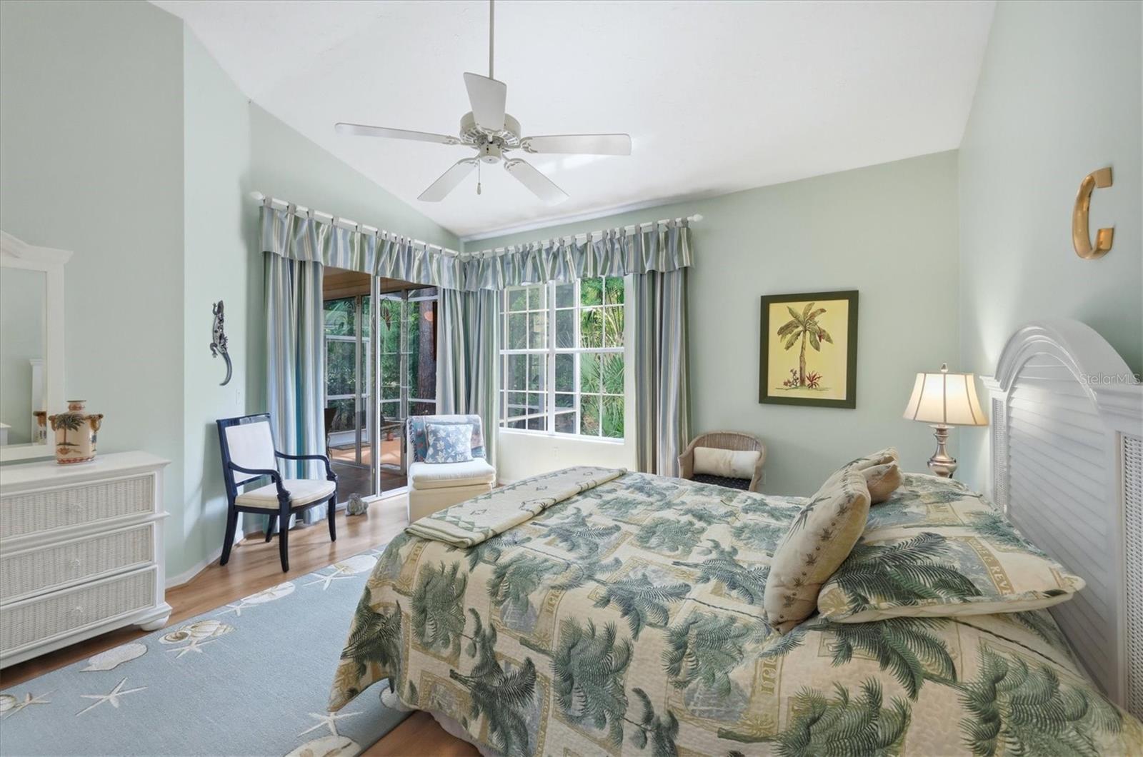 7731 WHITEBRIDGE GLN, UNIVERSITY PARK, FL — photo 19
