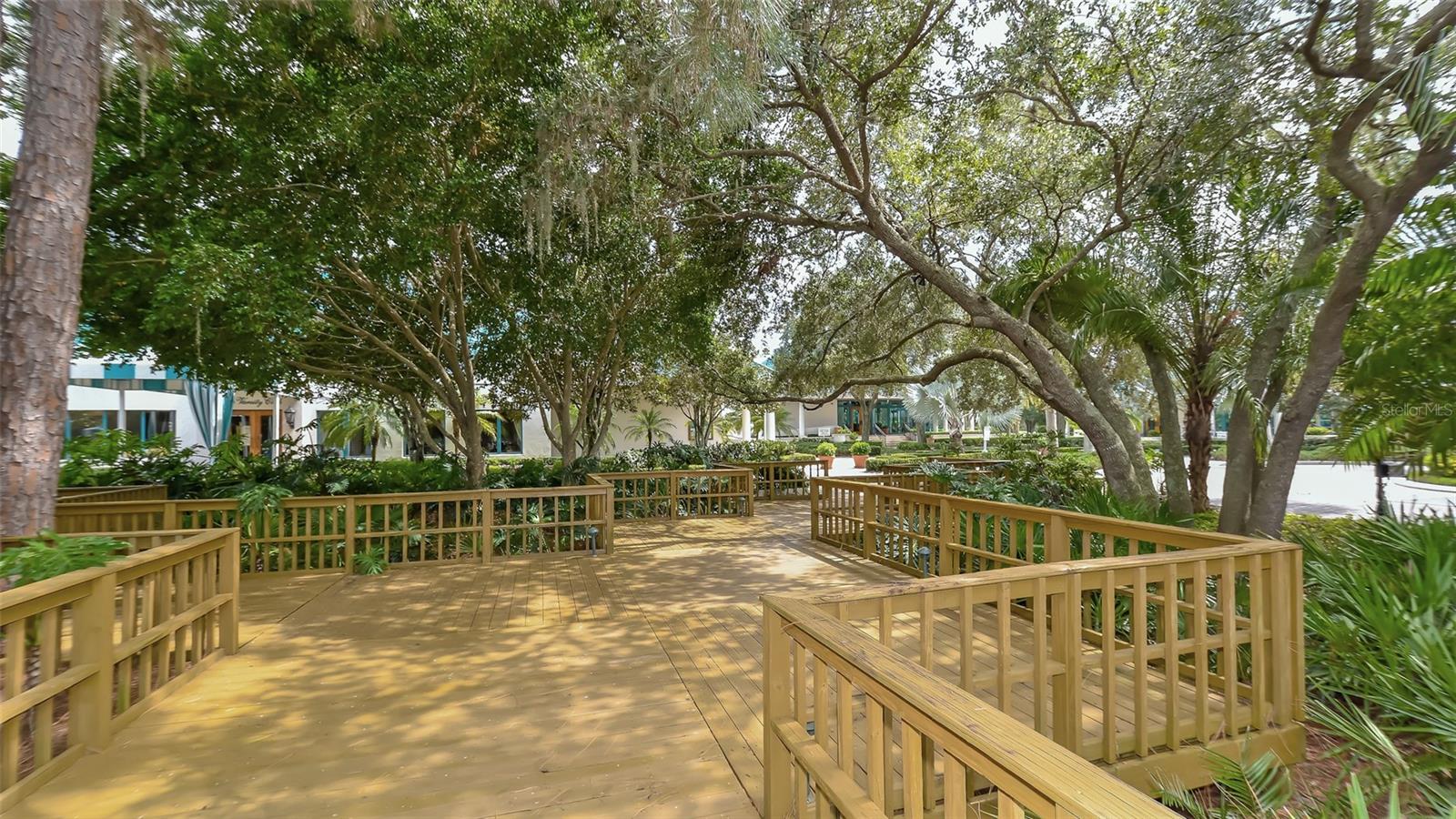 7731 WHITEBRIDGE GLN, UNIVERSITY PARK, FL — photo 74