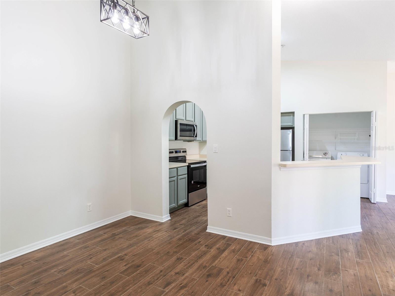 36921 VALUE CIR, DADE CITY, FL — photo 2