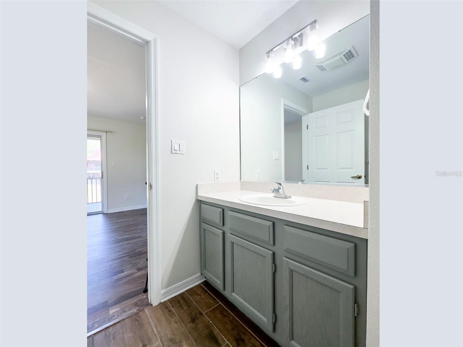 36921 VALUE CIR, DADE CITY, FL — photo 10