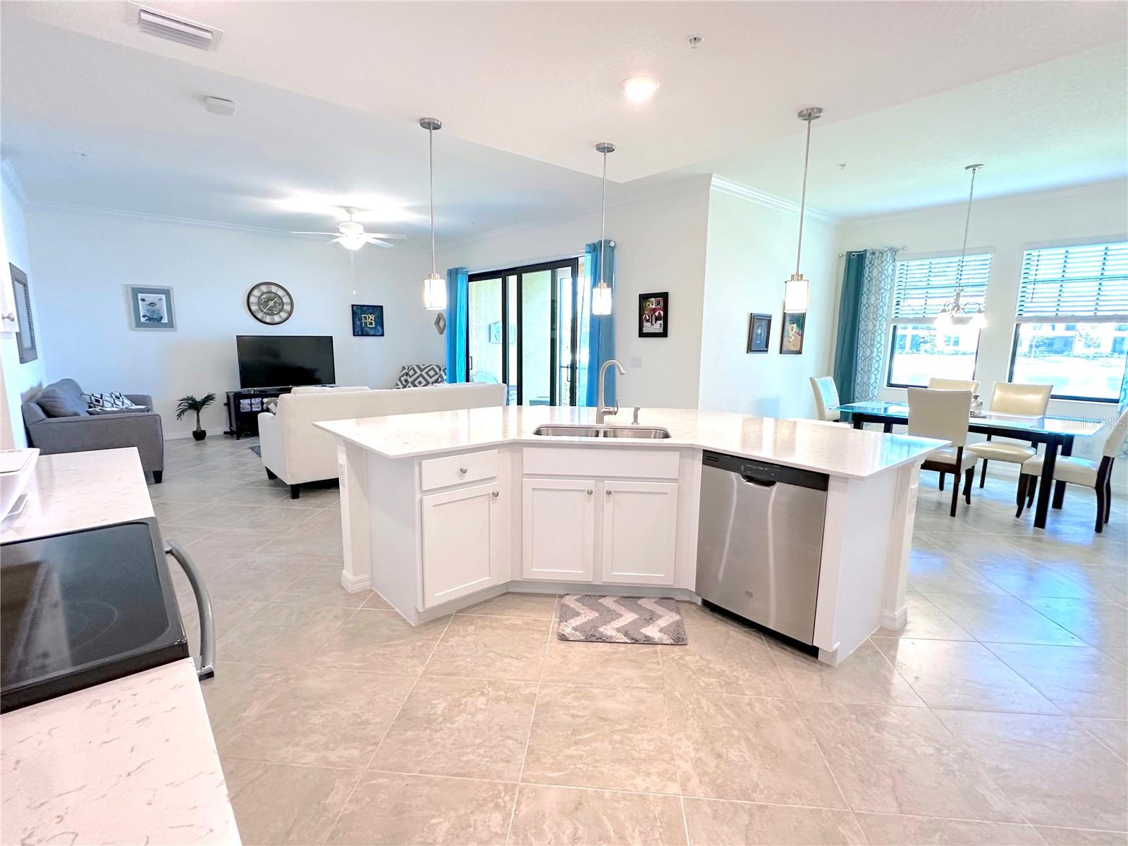 10054 CROOKED CREEK DR #102, VENICE, FL — photo 19