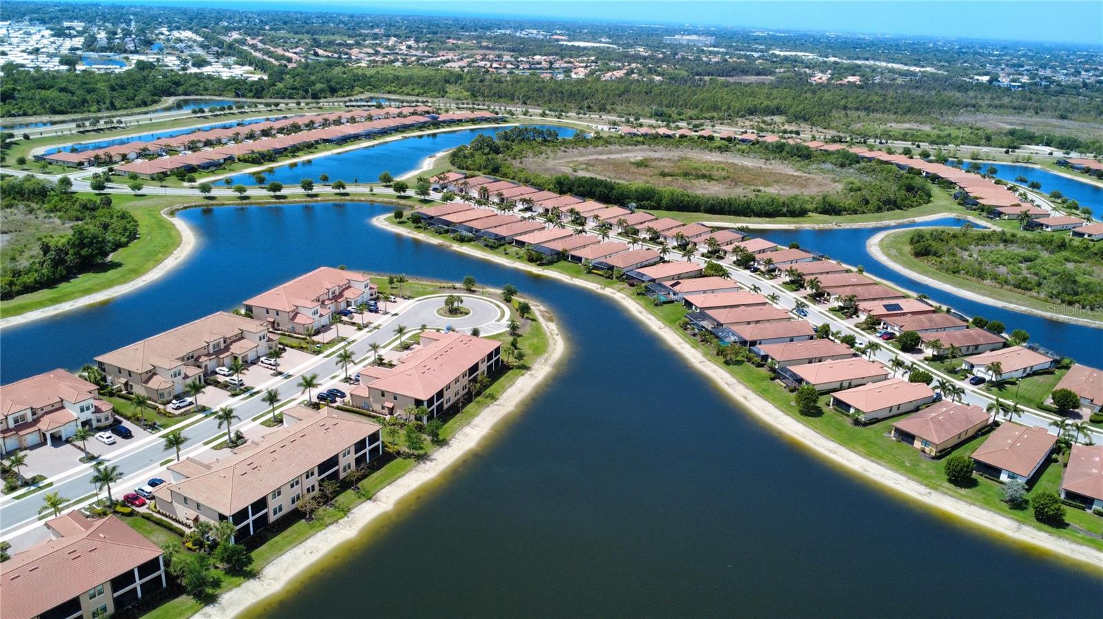 10054 CROOKED CREEK DR #102, VENICE, FL — photo 41