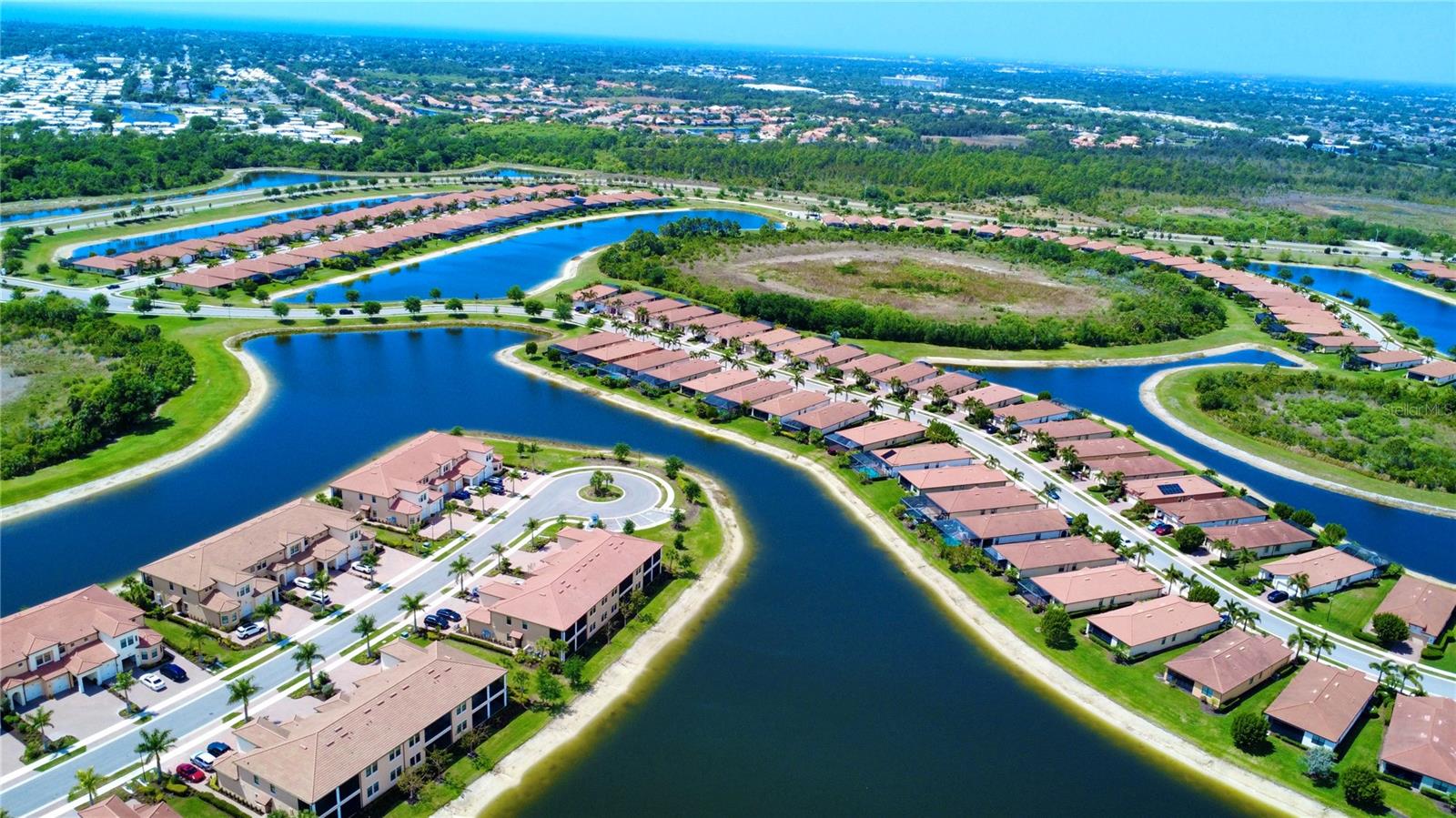 10054 CROOKED CREEK DR #102, VENICE, FL — photo 45