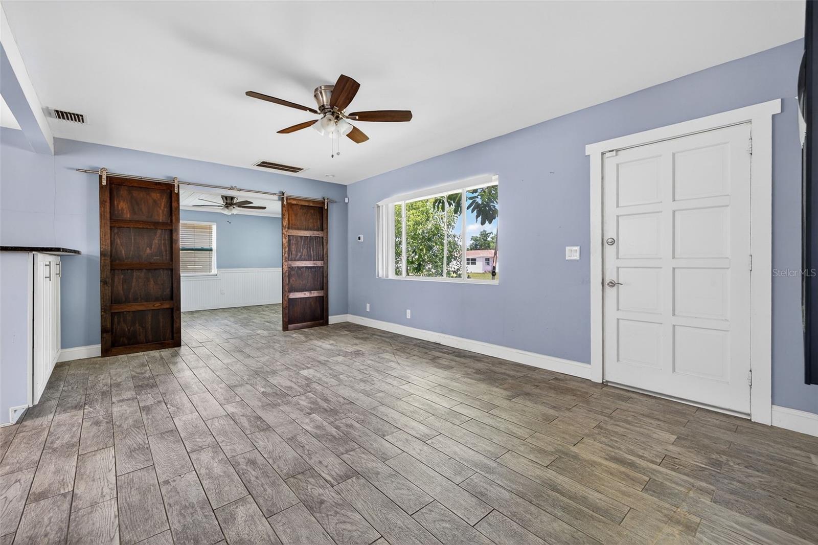734 40TH AVE NE, ST PETERSBURG, FL — photo 4