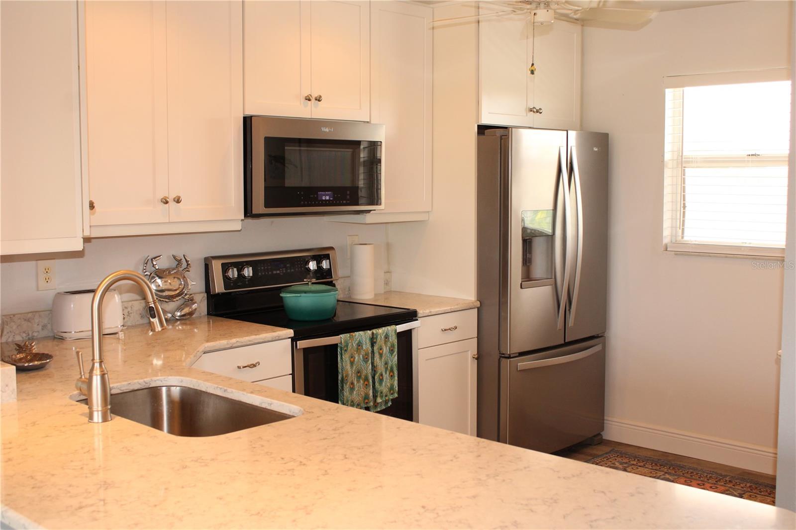 4240 IRONWOOD CIR #404, BRADENTON, FL — photo 2