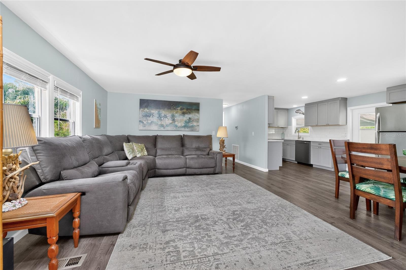258 VIA DE LUNA, ENGLEWOOD, FL — photo 13