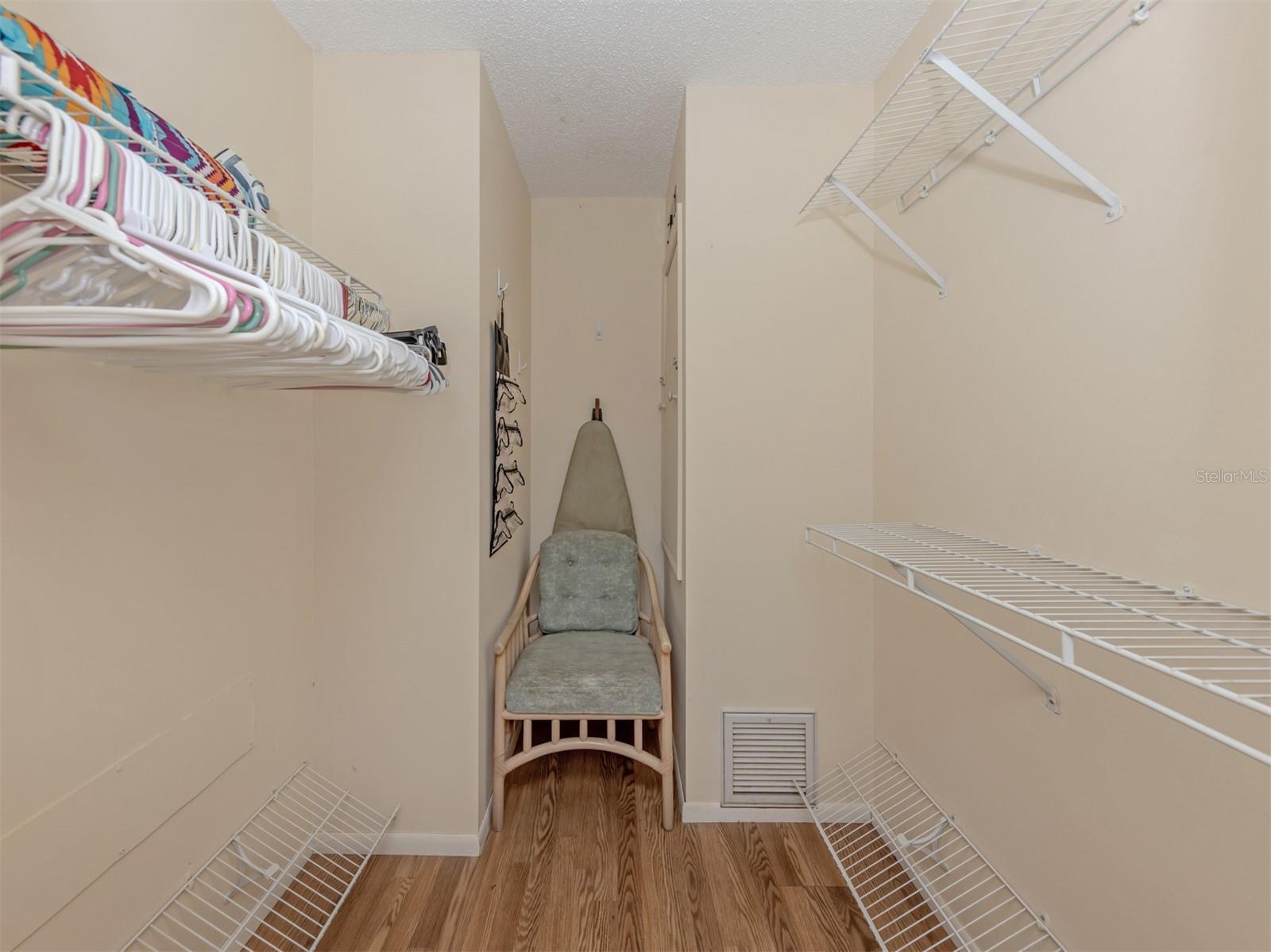 414 CIRCLEWOOD DR #H2, VENICE, FL — photo 25