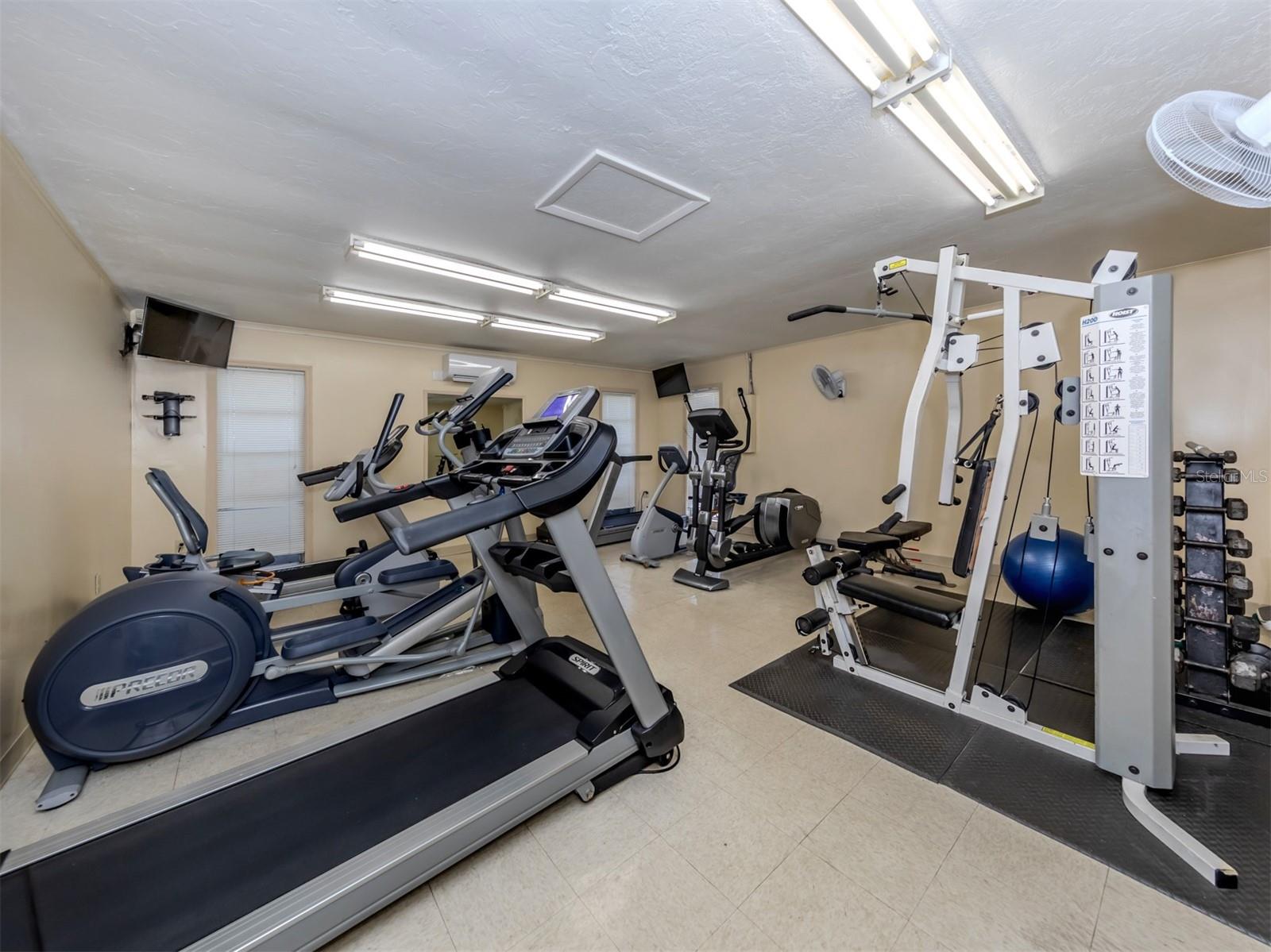 414 CIRCLEWOOD DR #H2, VENICE, FL — photo 32
