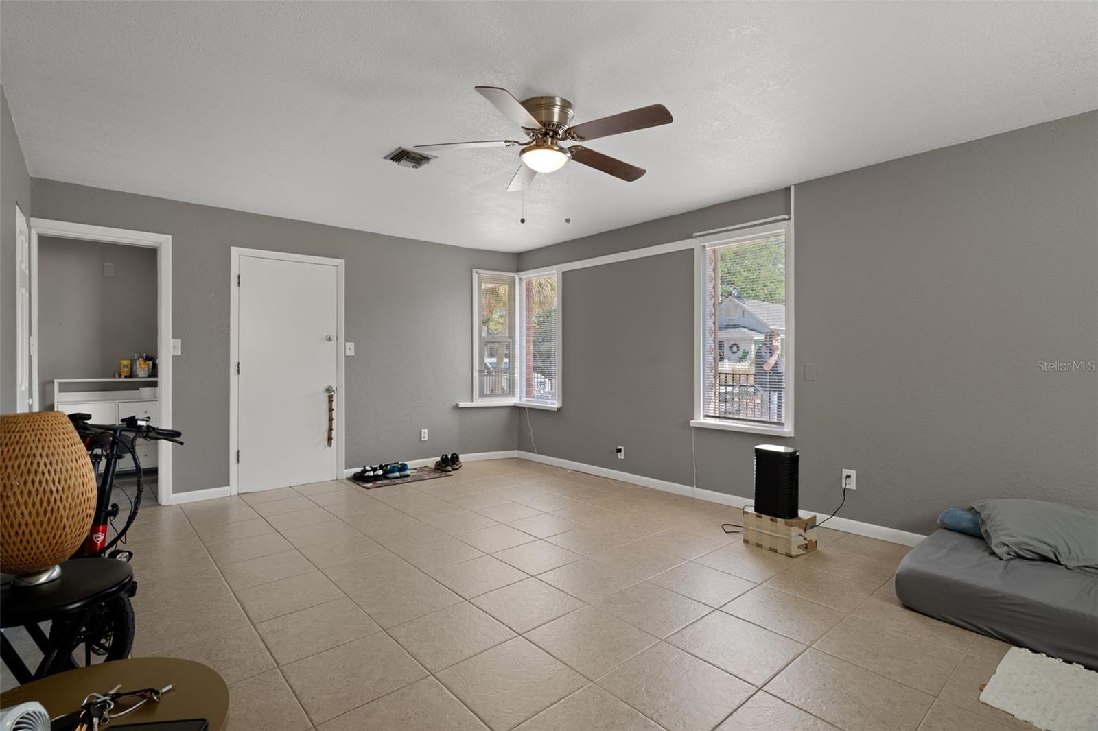 5437 29TH AVE S, GULFPORT, FL — photo 4