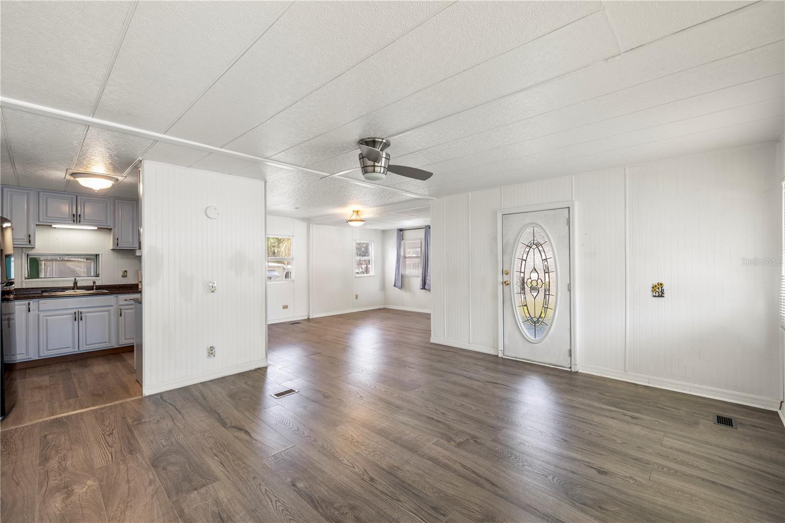 6123 RIDGEWOOD DR, ZEPHYRHILLS, FL — photo 13