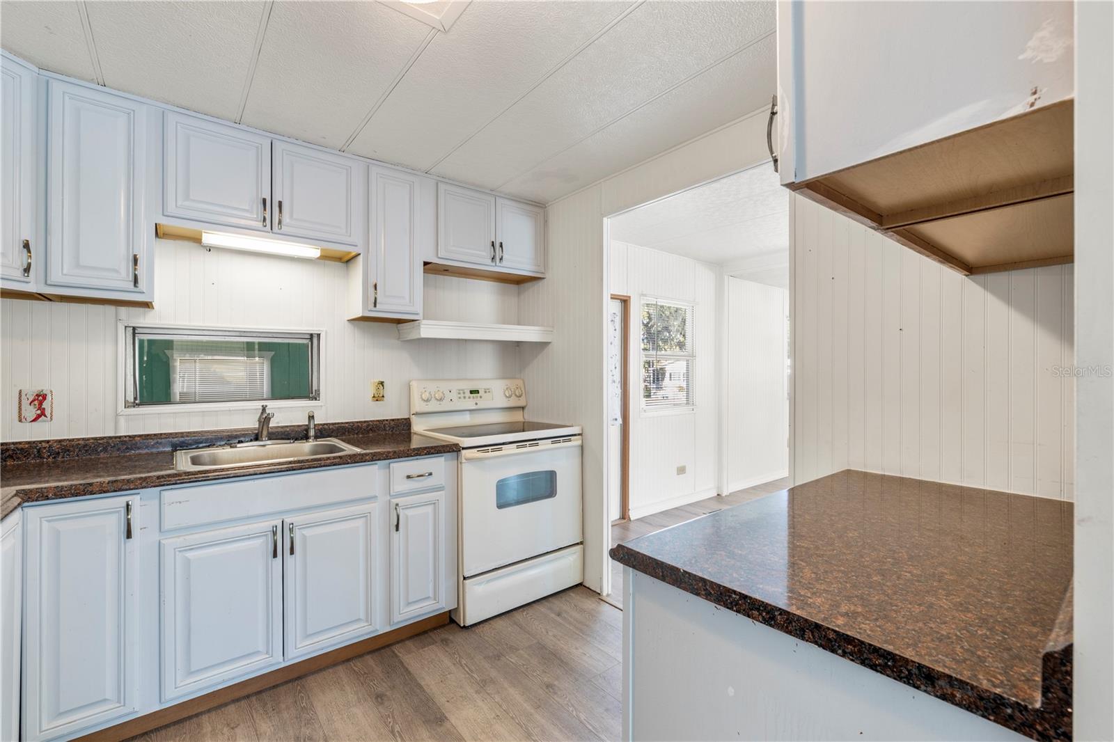 6123 RIDGEWOOD DR, ZEPHYRHILLS, FL — photo 14