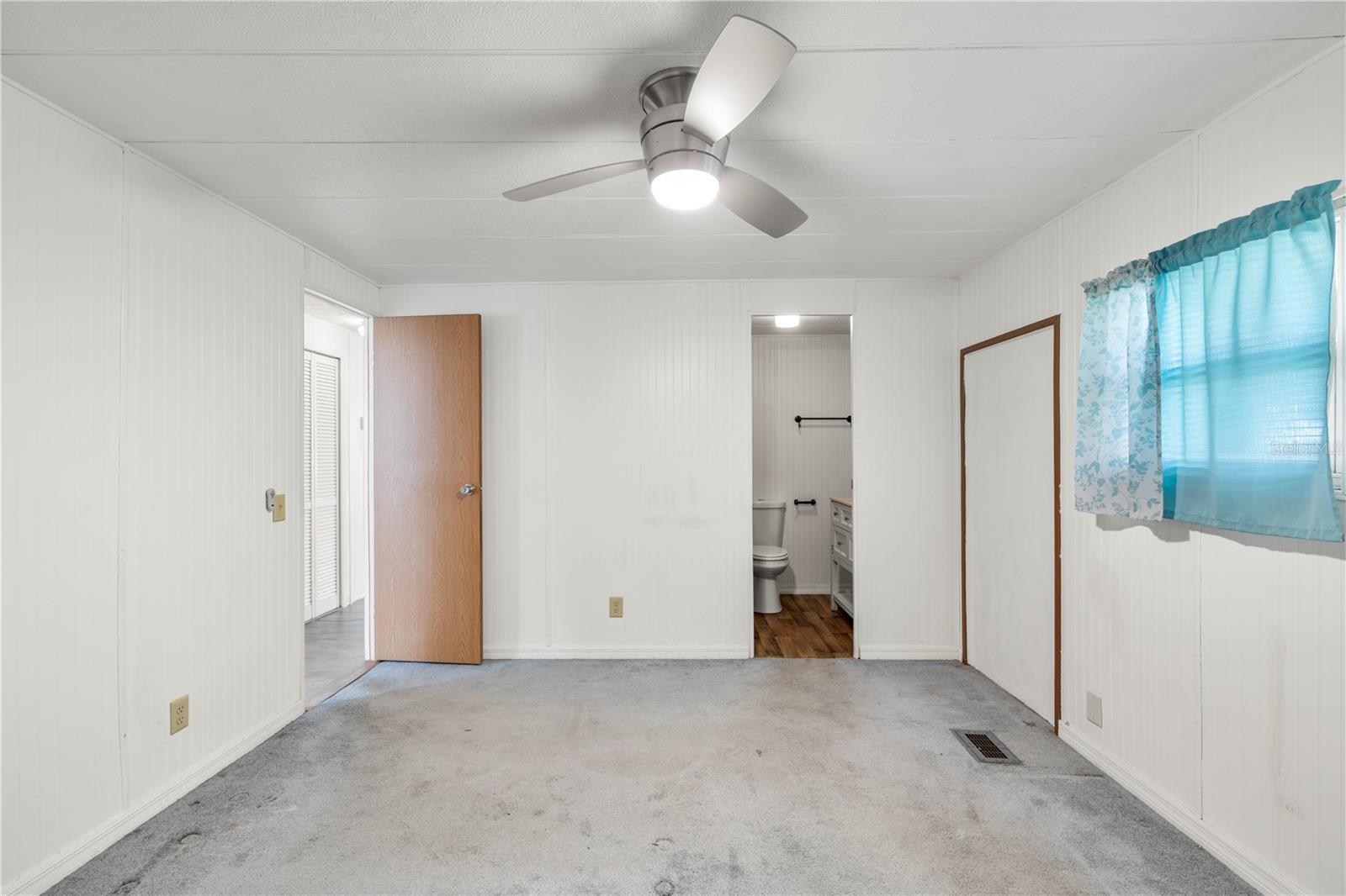 6123 RIDGEWOOD DR, ZEPHYRHILLS, FL — photo 24