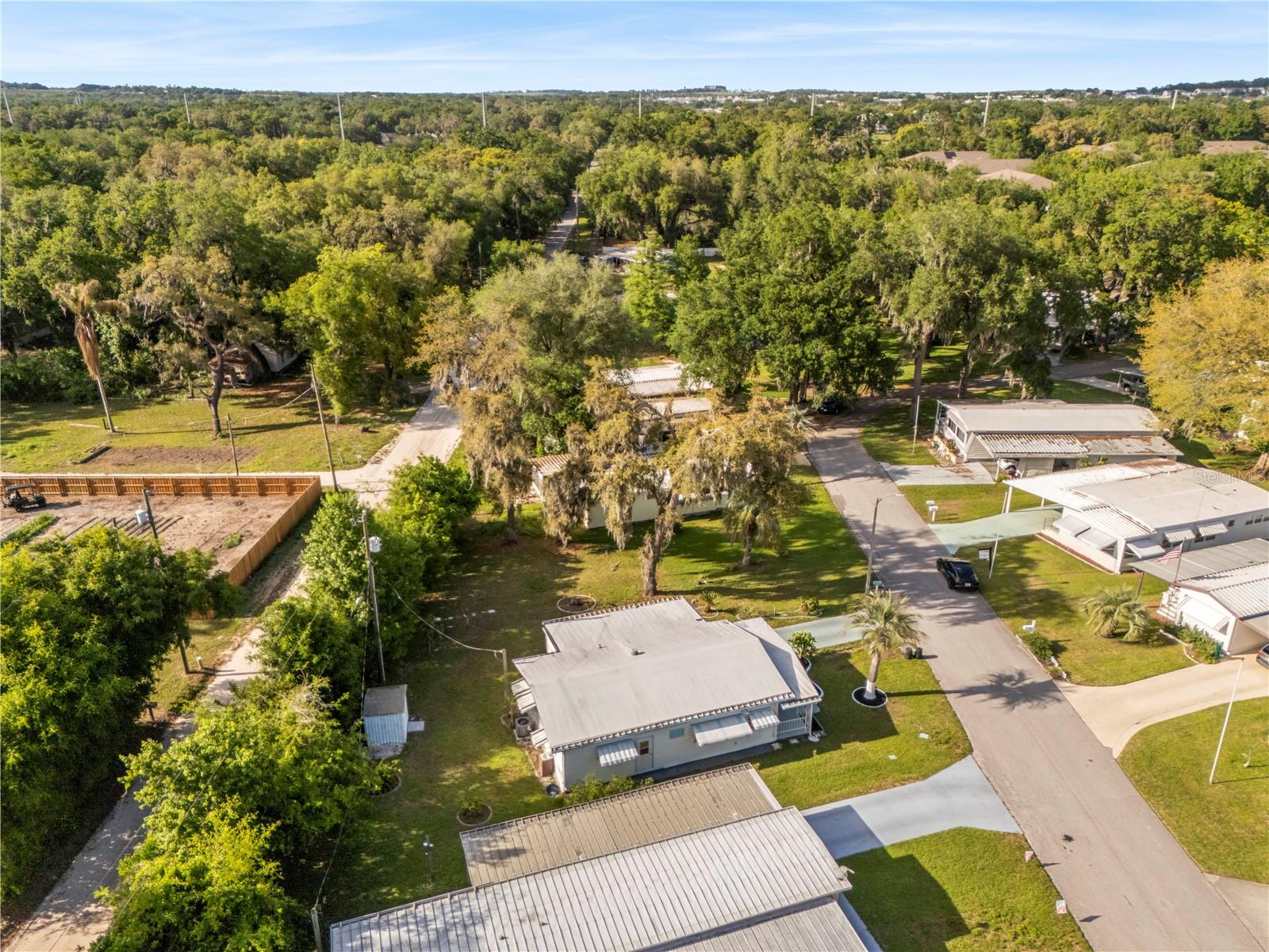 6123 RIDGEWOOD DR, ZEPHYRHILLS, FL — photo 44