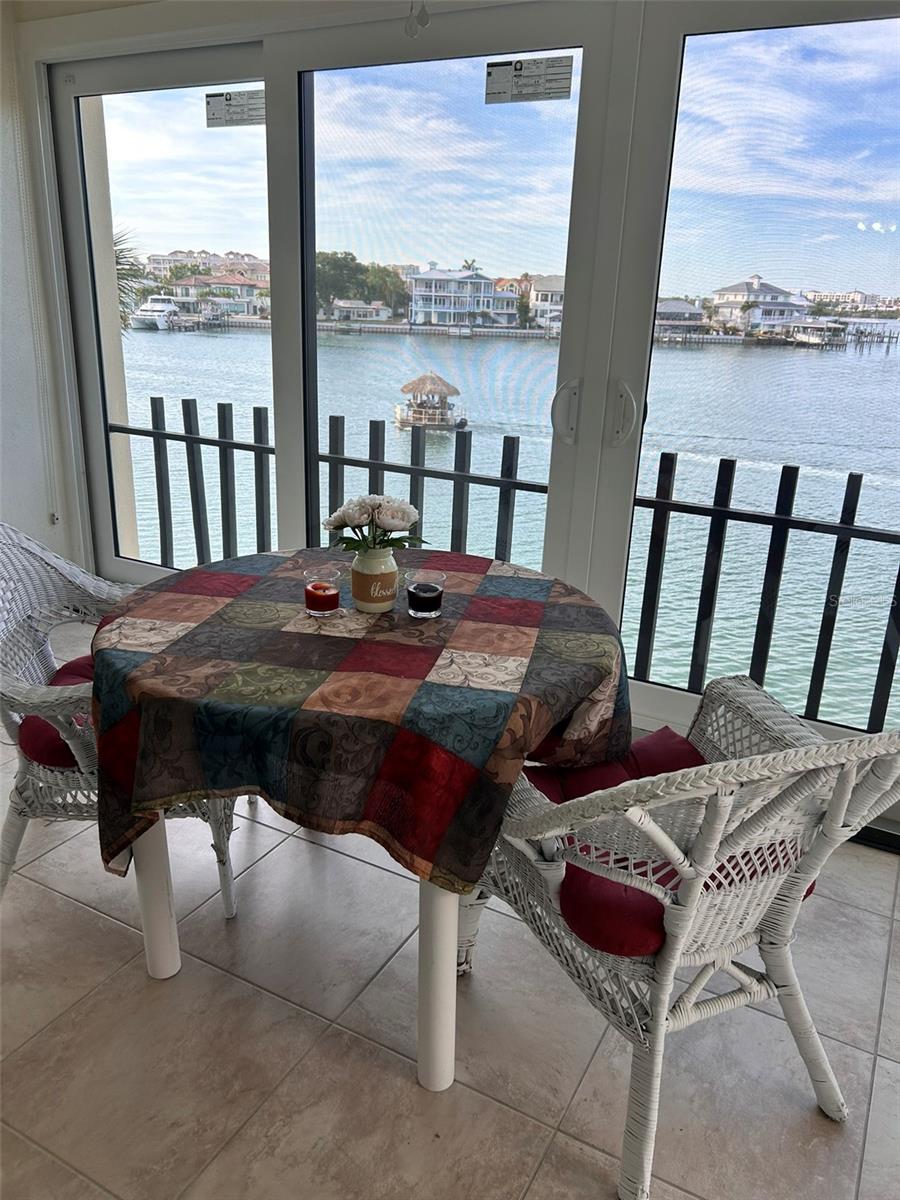 868 BAYWAY BLVD #304, CLEARWATER BEACH, FL — photo 5
