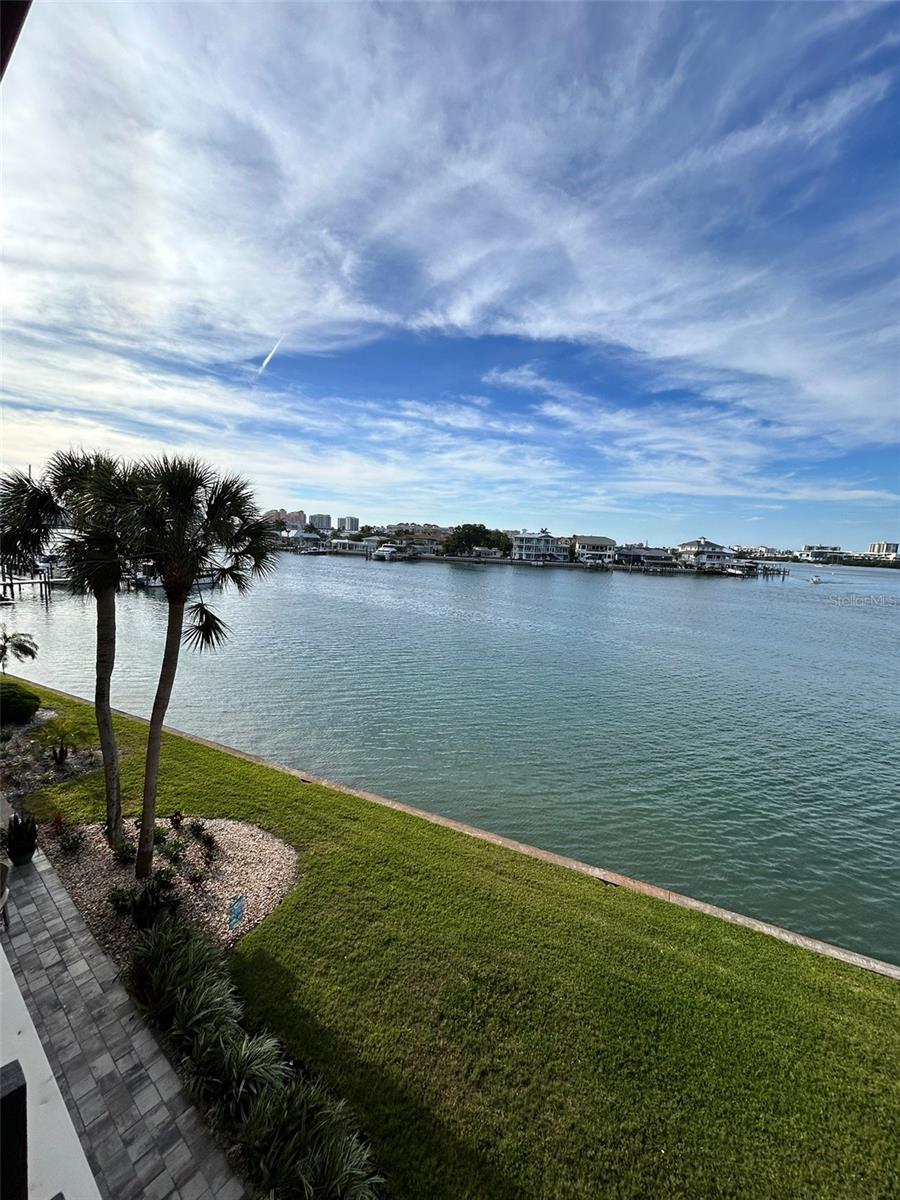 868 BAYWAY BLVD #304, CLEARWATER BEACH, FL — photo 8