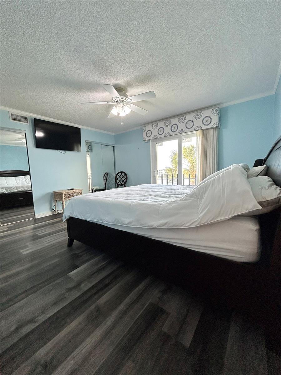 868 BAYWAY BLVD #304, CLEARWATER BEACH, FL — photo 34
