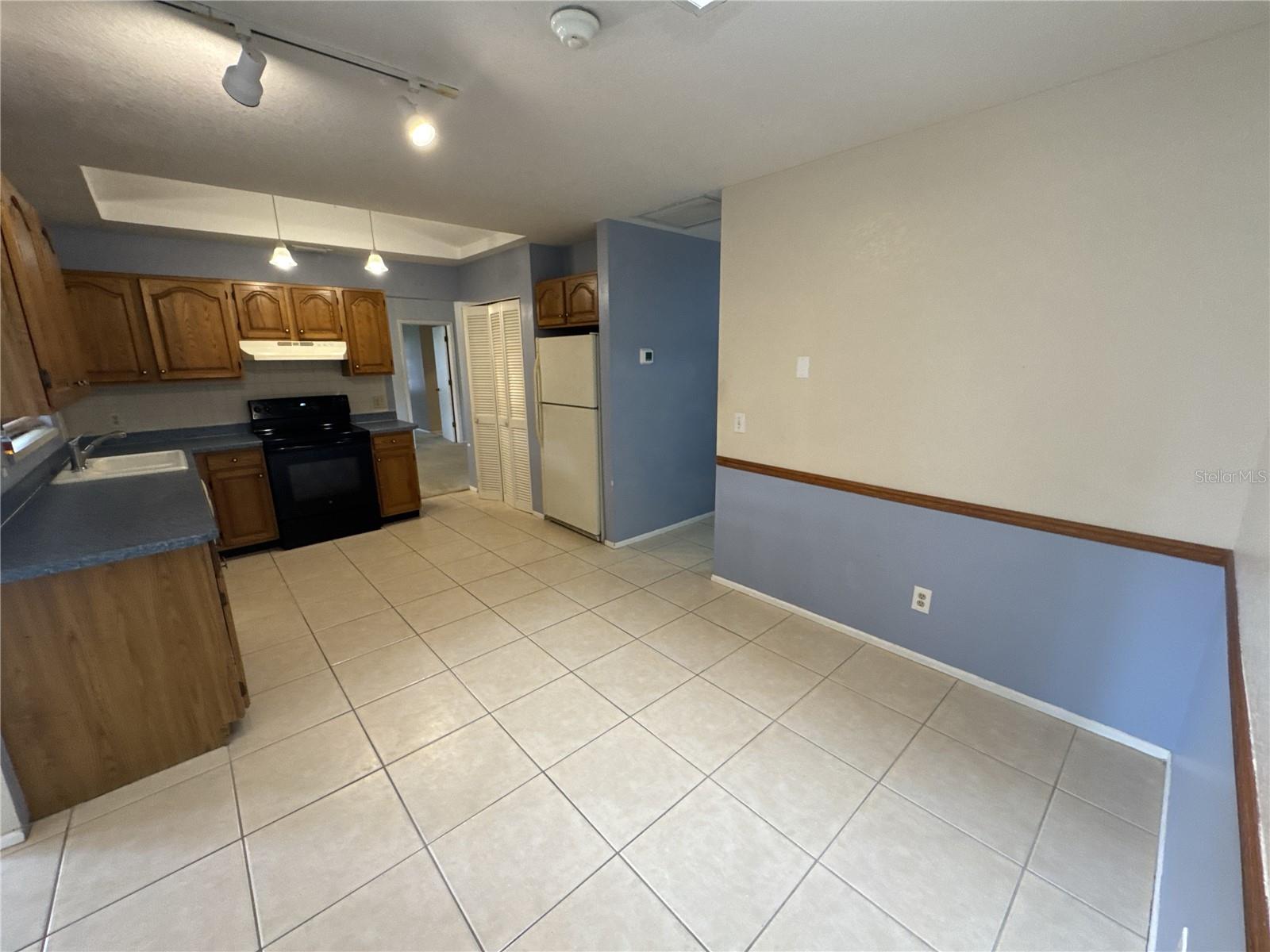 2089 WINNINGWAY ST, PORT CHARLOTTE, FL — photo 7