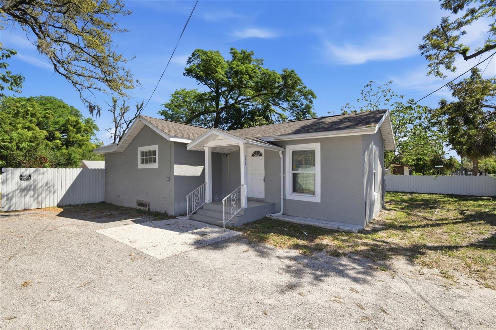 1410 E WATERS AVE, TAMPA, FL — photo 2