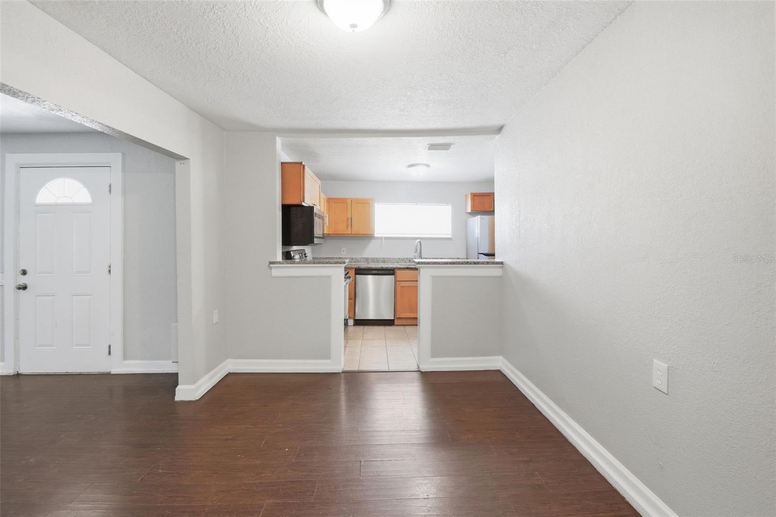 1410 E WATERS AVE, TAMPA, FL — photo 15