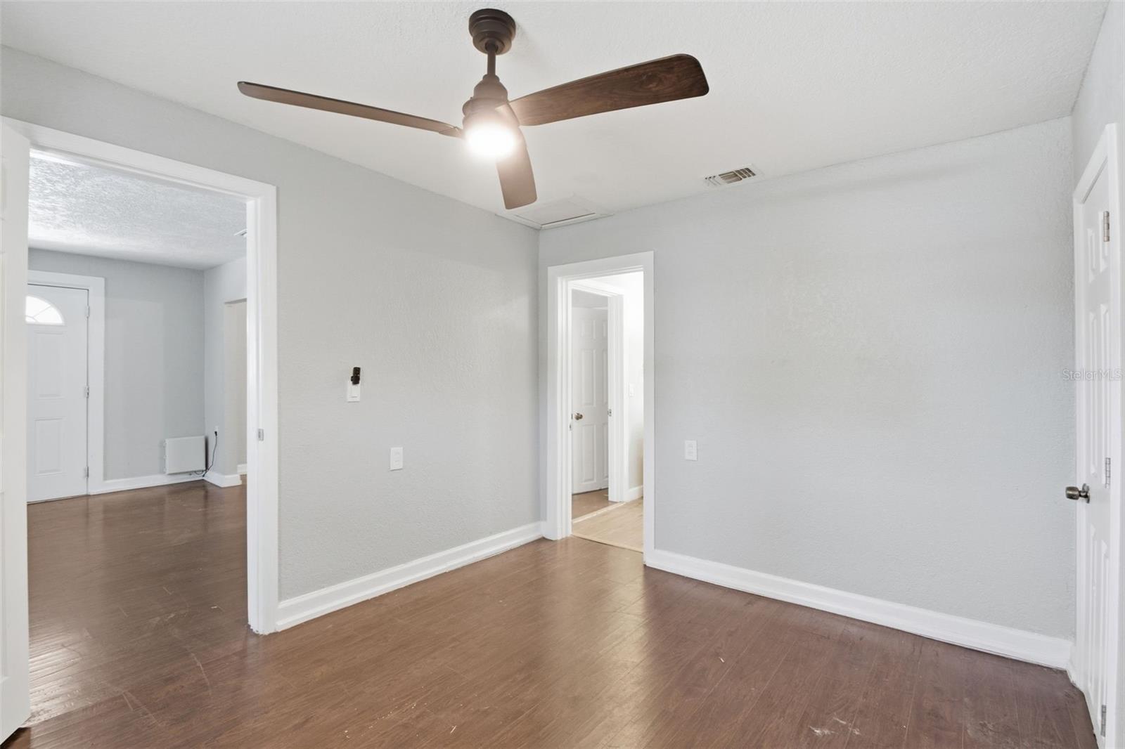 1410 E WATERS AVE, TAMPA, FL — photo 18