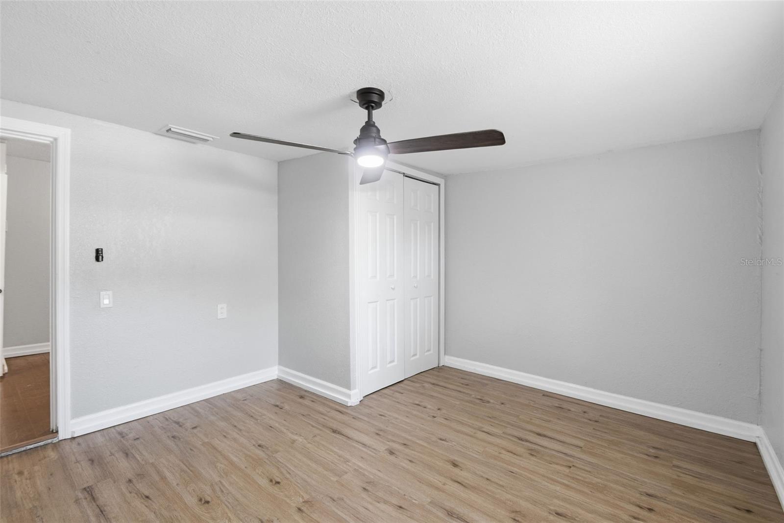 1410 E WATERS AVE, TAMPA, FL — photo 22