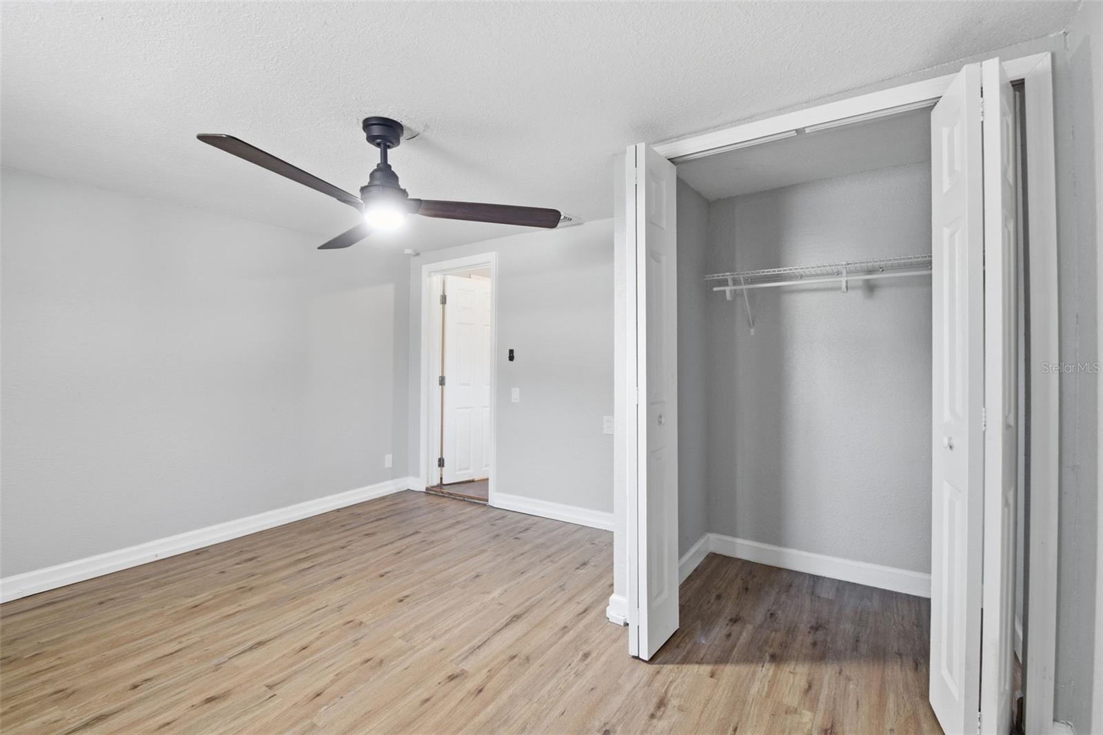 1410 E WATERS AVE, TAMPA, FL — photo 23