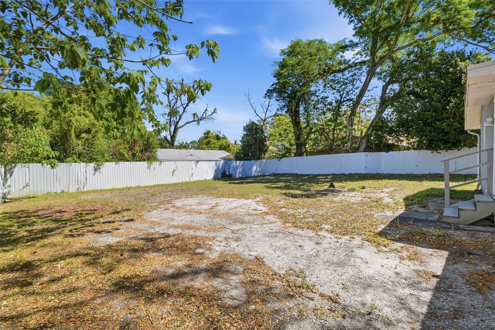 1410 E WATERS AVE, TAMPA, FL — photo 37