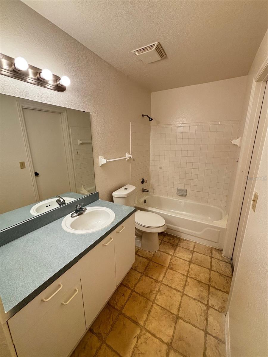 1615 COLUMBIA ARMS CIR #251, KISSIMMEE, FL — photo 14