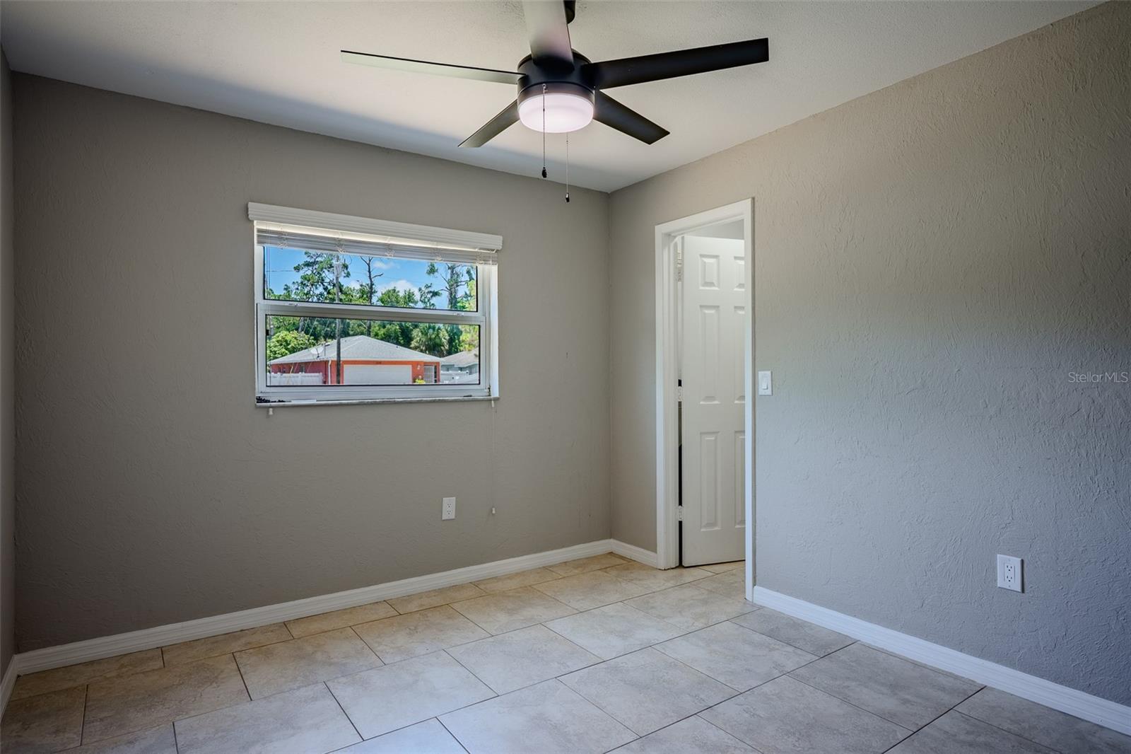 2423 23RD ST, SARASOTA, FL — photo 13