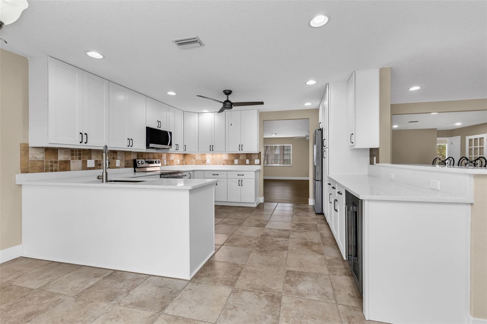 28401 COCO PALM DR, PUNTA GORDA, FL — photo 30