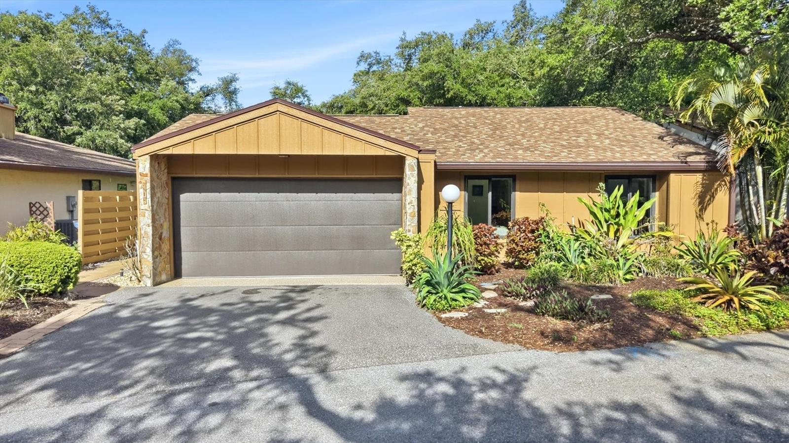 2510 NIGHTINGALE LN #54, BRADENTON, FL