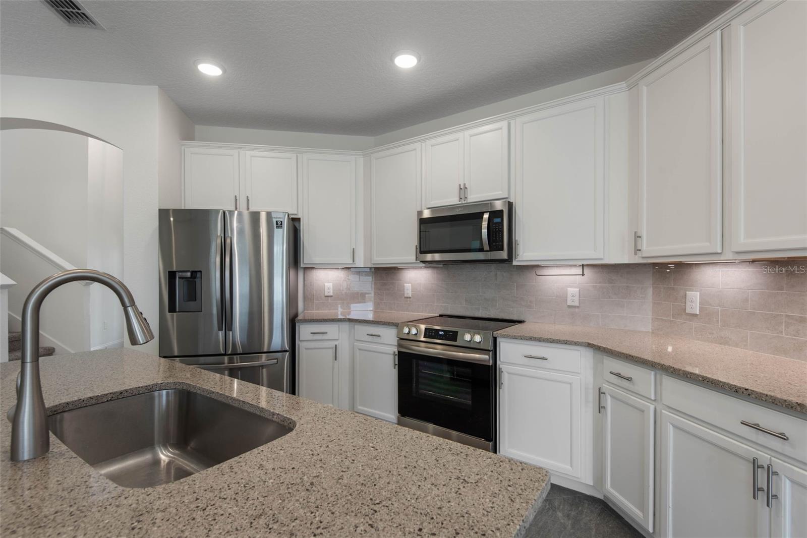 1 RIDGE RD, PALM COAST, FL — photo 26