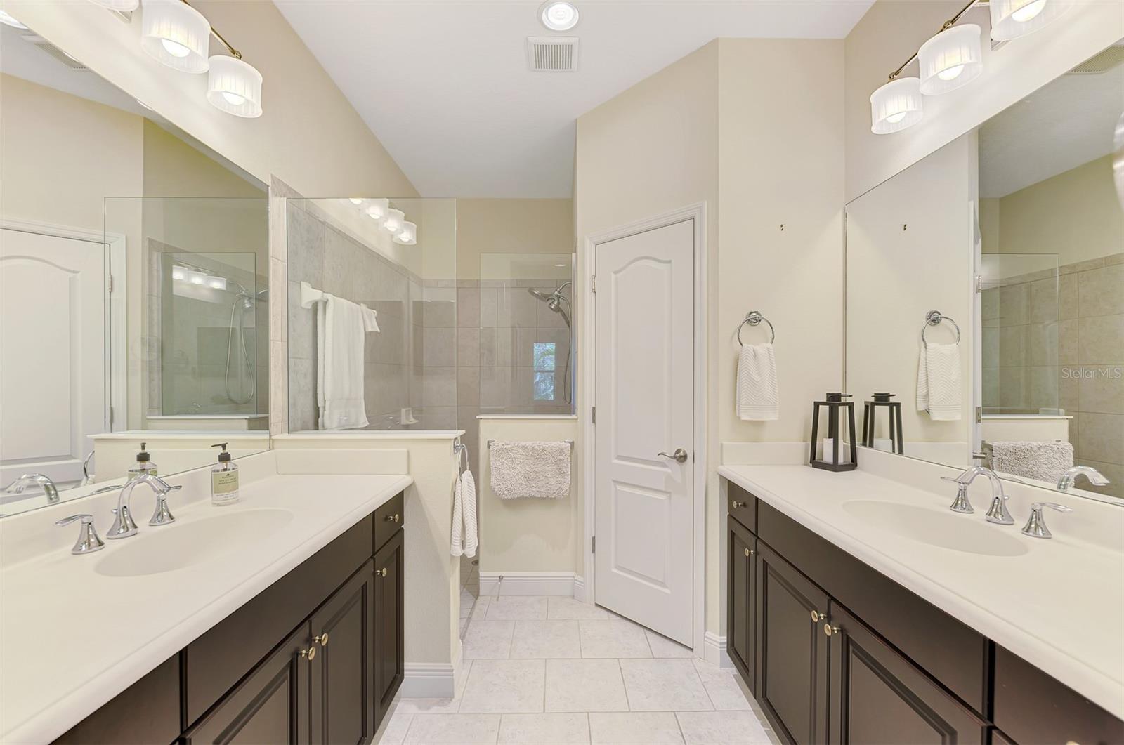 1321 BACKSPIN DR, ENGLEWOOD, FL — photo 16