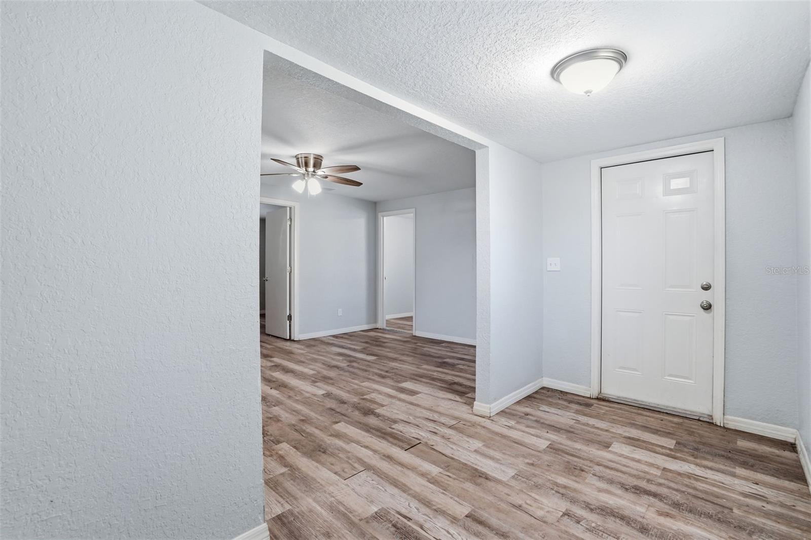 2717 13TH AVE S, ST PETERSBURG, FL — photo 8
