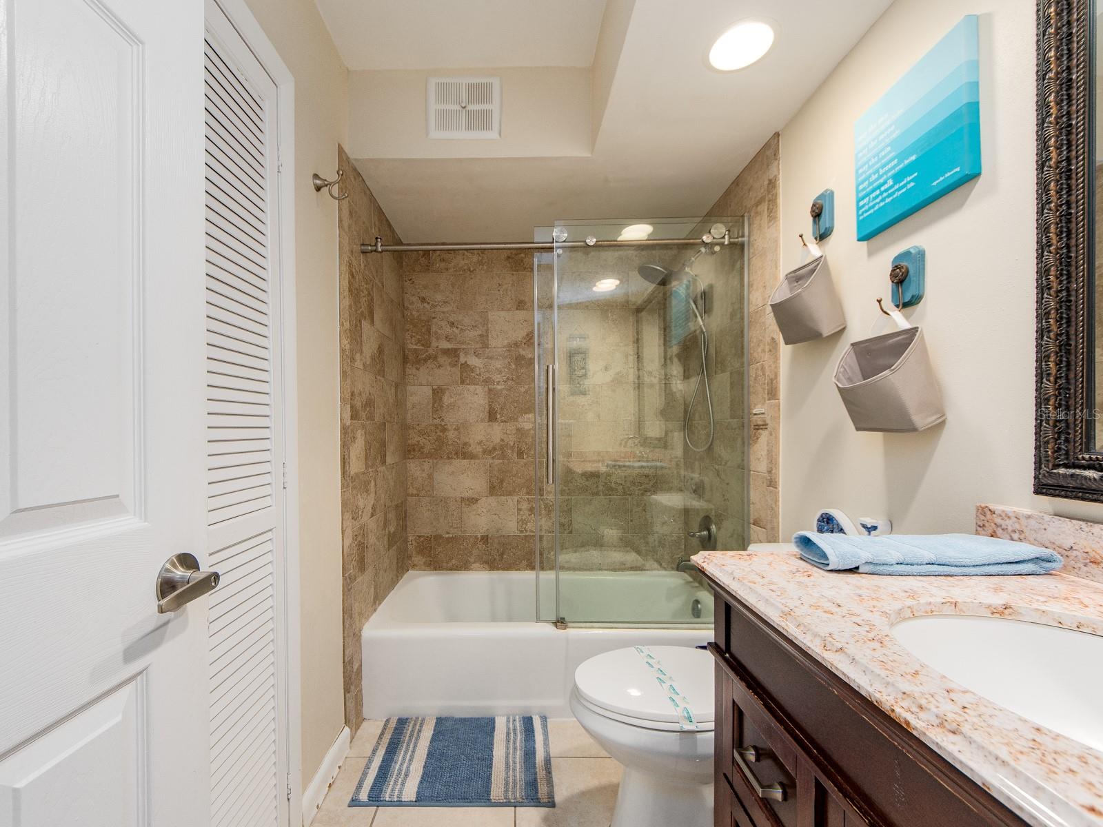 2406 GULF BLVD #204, INDIAN ROCKS BEACH, FL — photo 25