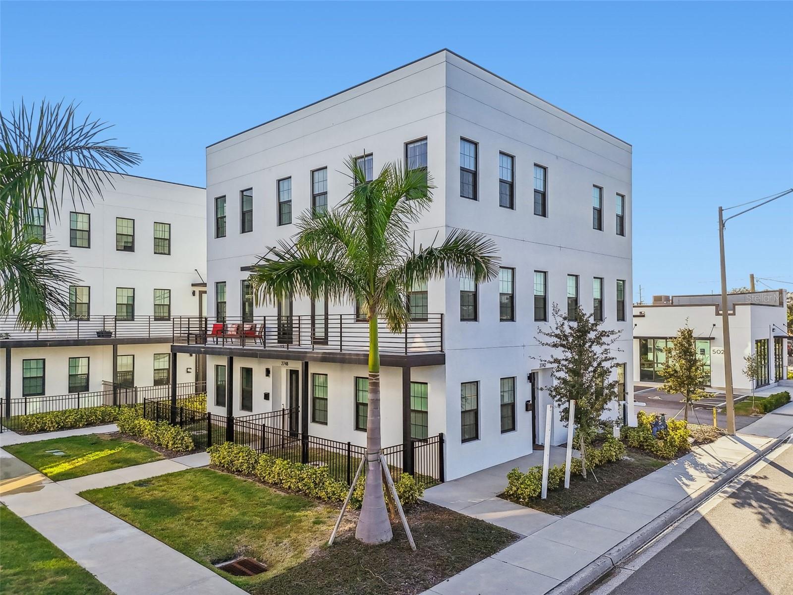 2724 5TH AVE S, ST PETERSBURG, FL