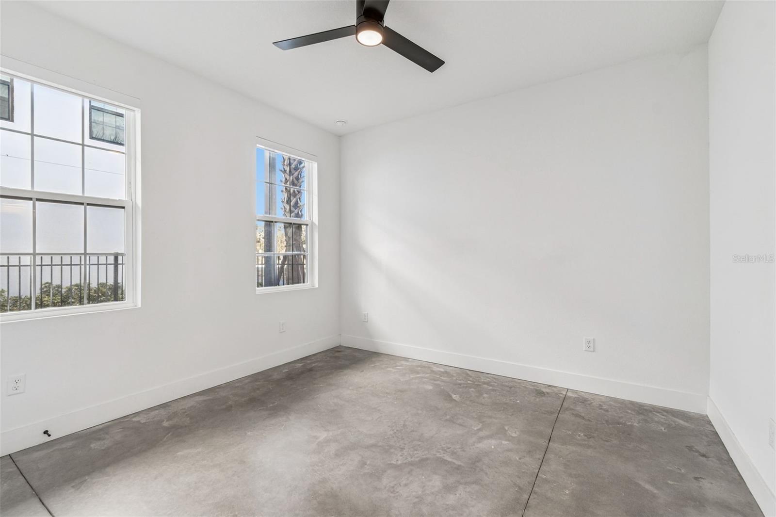 2724 5TH AVE S, ST PETERSBURG, FL — photo 6
