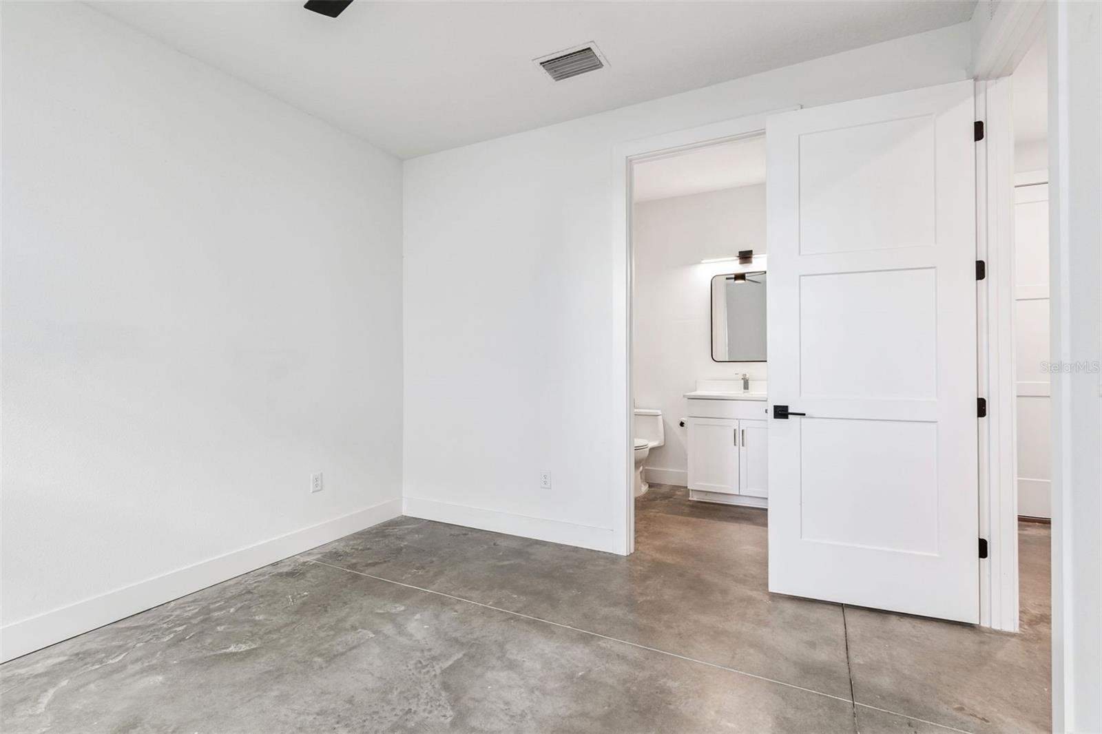2724 5TH AVE S, ST PETERSBURG, FL — photo 7