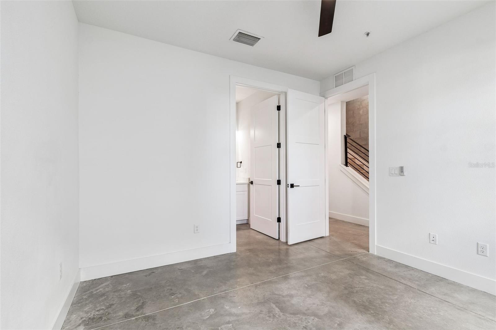 2724 5TH AVE S, ST PETERSBURG, FL — photo 8