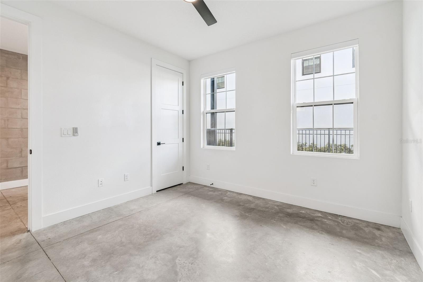 2724 5TH AVE S, ST PETERSBURG, FL — photo 9