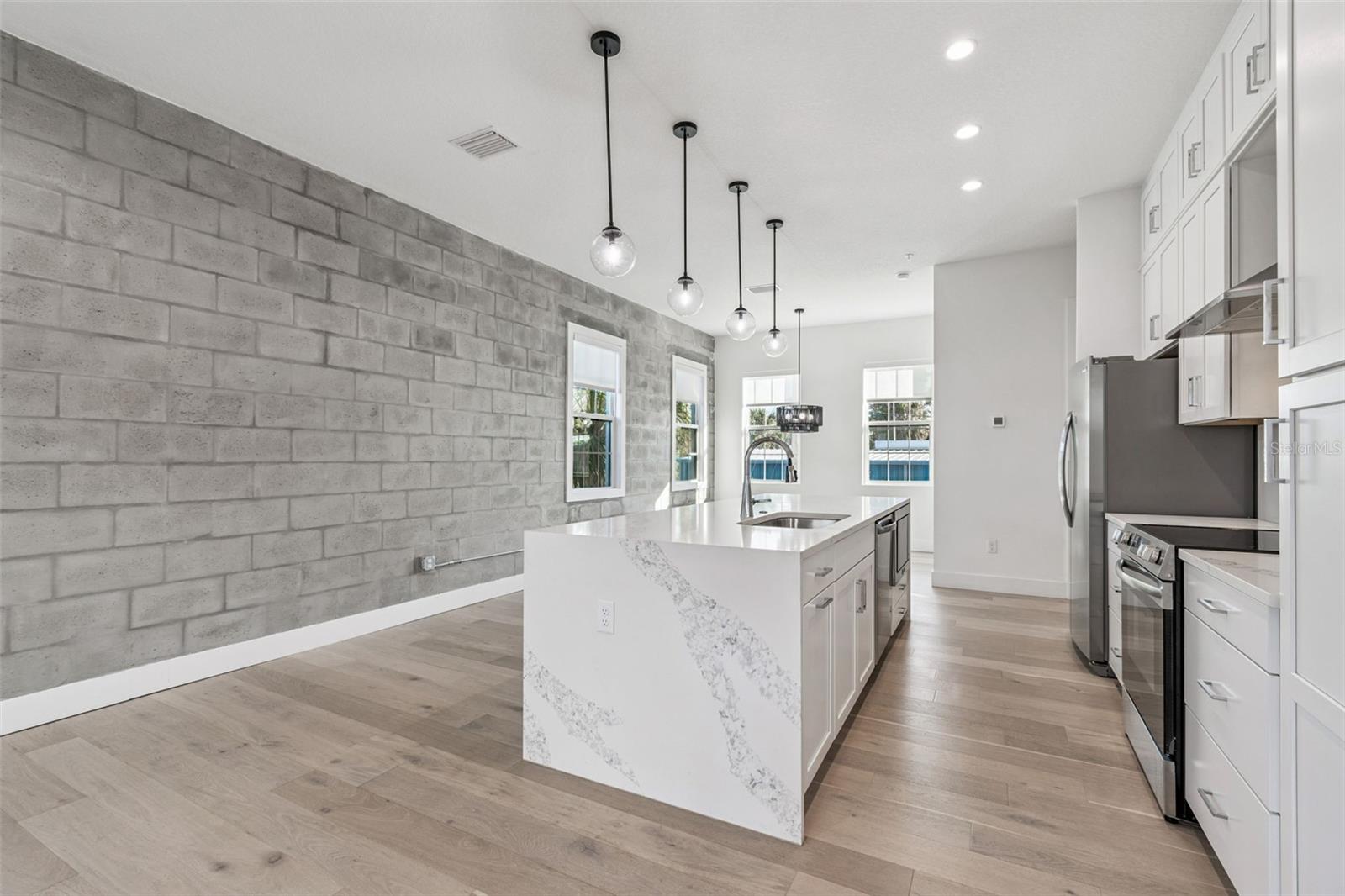 2724 5TH AVE S, ST PETERSBURG, FL — photo 20