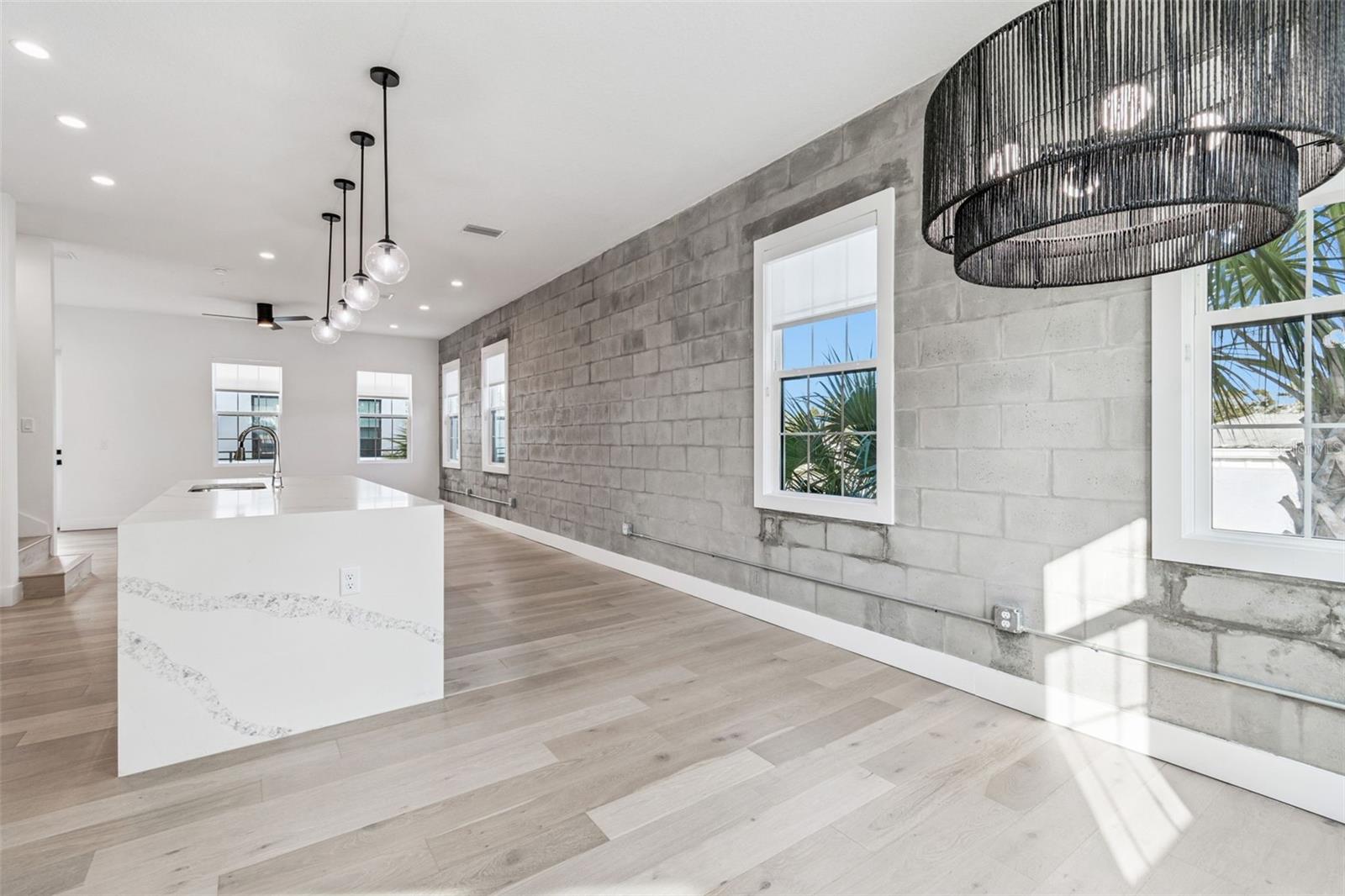 2724 5TH AVE S, ST PETERSBURG, FL — photo 28