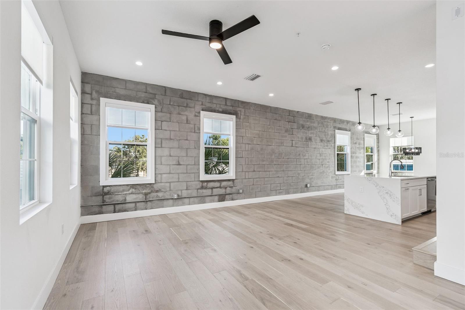 2724 5TH AVE S, ST PETERSBURG, FL — photo 31